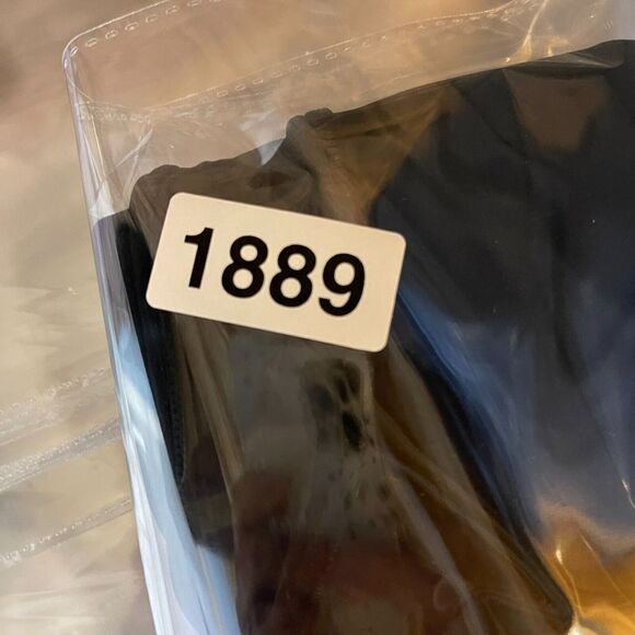 Everlane The Perform Crop Tank Top Womens Size XS Black Stretch‎ Nylon Shirt NEW - Picture 10 of 10